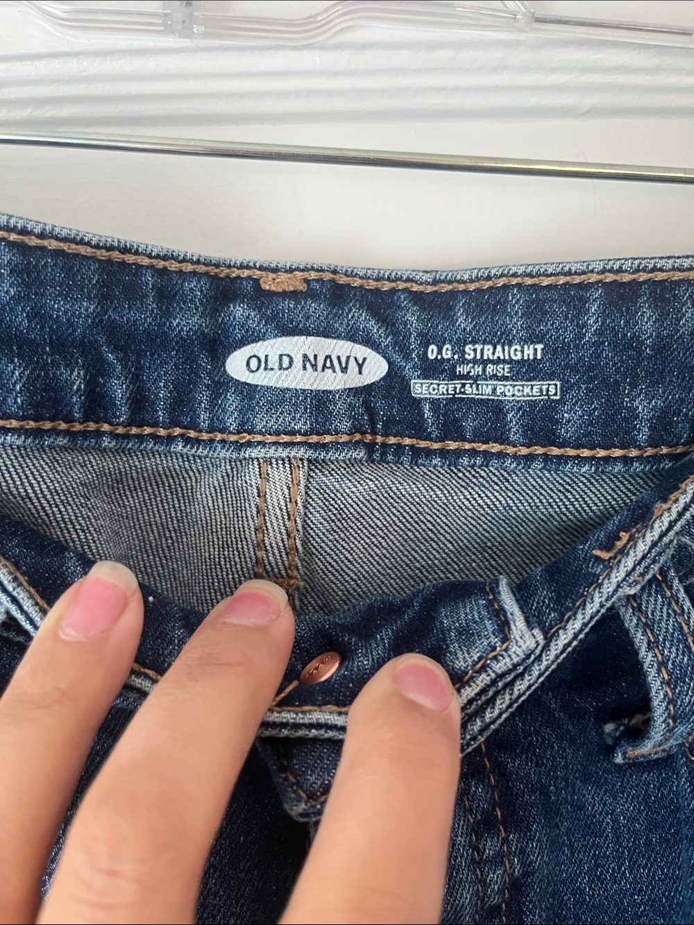 Old Navy Straight-Leg Dark Wash Jeans - Picture 2 of 7
